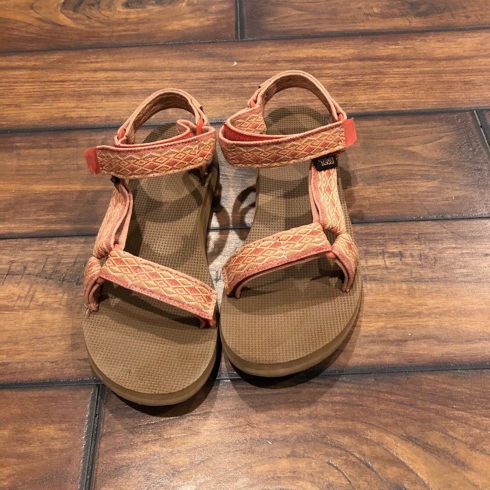 Salmon tevas